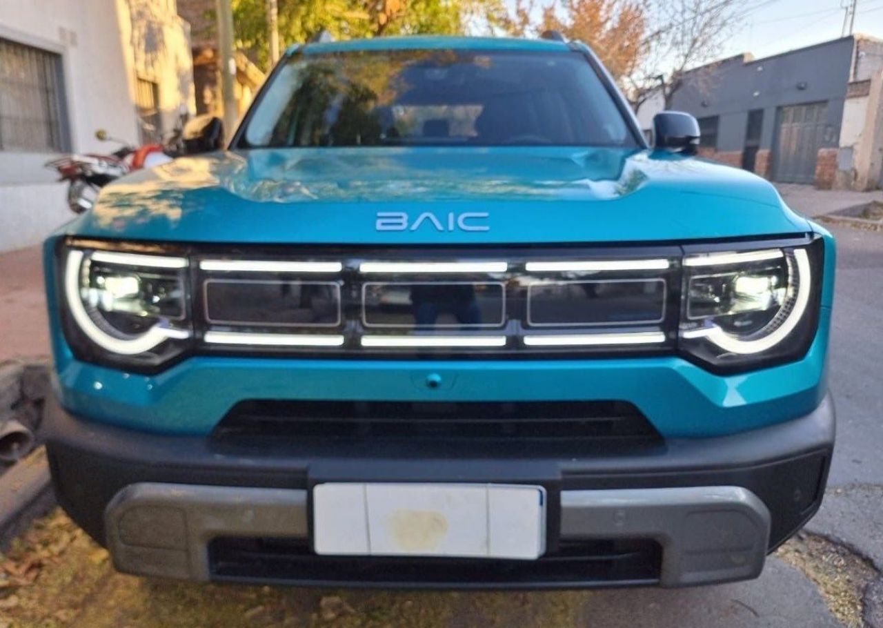 Baic BJ30 1.5 4X2 Hybrid, foto 2