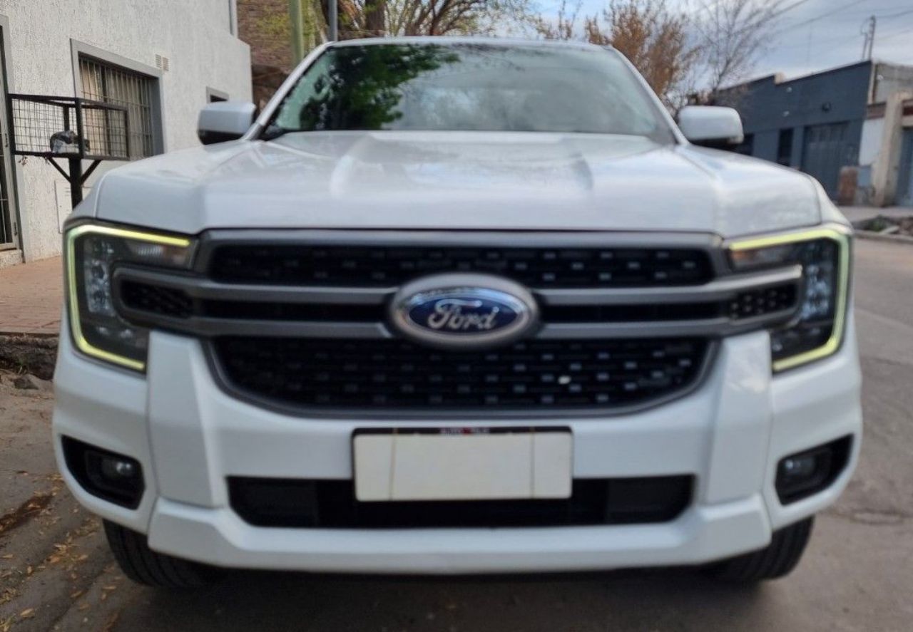 Ford Ranger 2.0 TDI C/D 4X2 XLS 6MT, foto 2