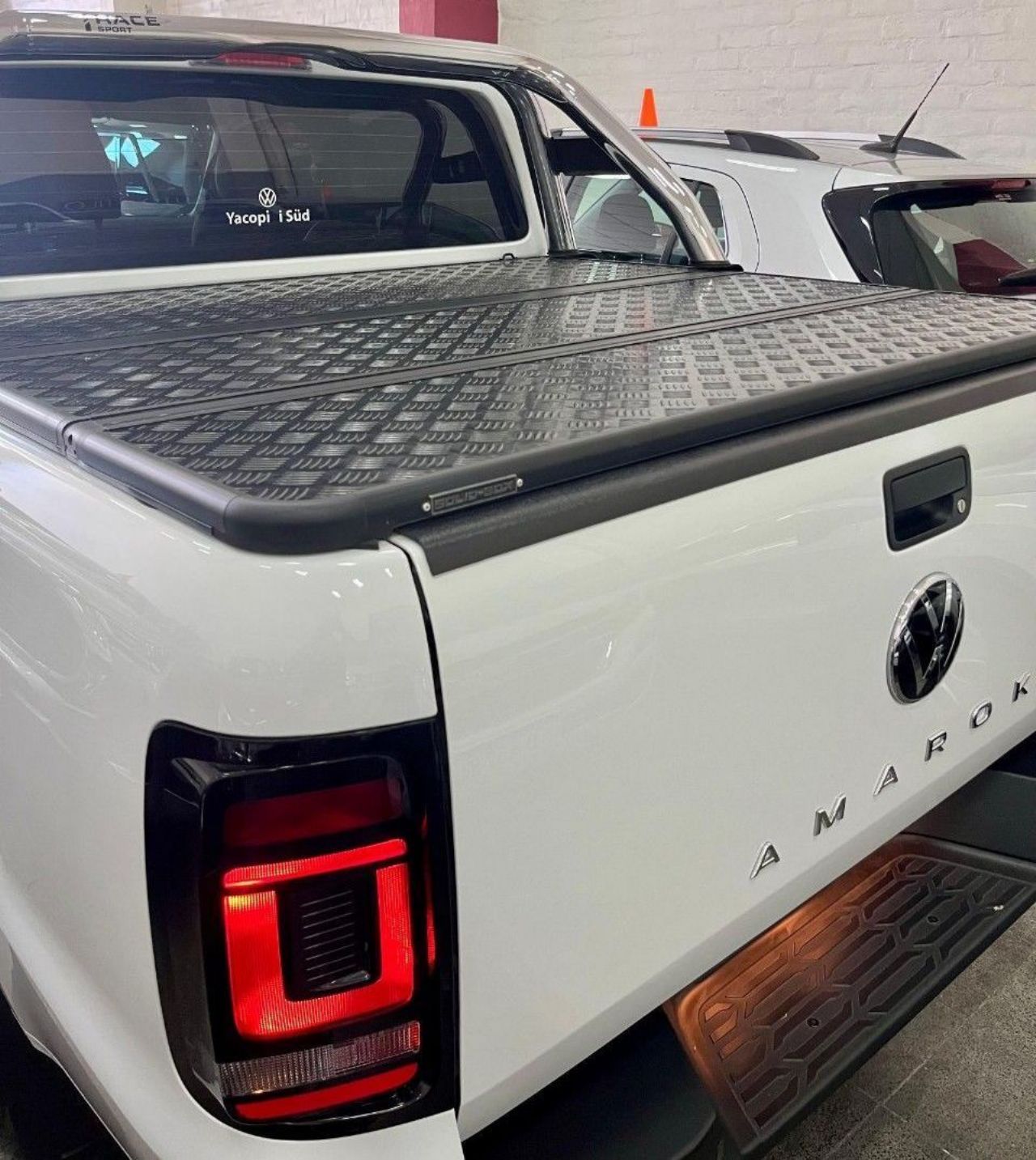 Volkswagen Amarok 2.0 TD 4x2 C/D Trendline, foto 2